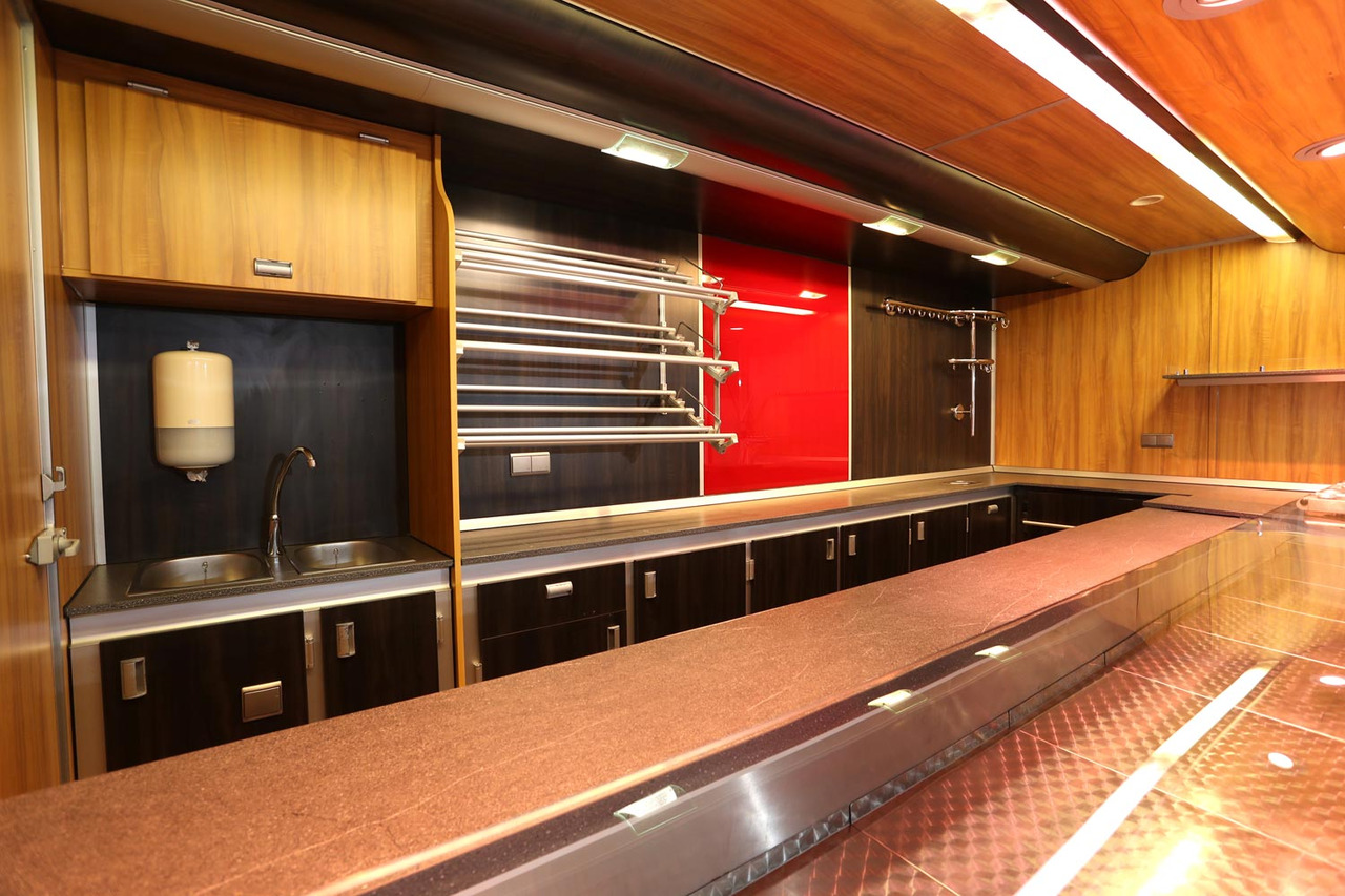 Wochenmarktmobil BORCO HÖHNS - Xe tải bán hàng: hình 4 Wochenmarktmobil BORCO HÖHNS - Xe tải bán hàng: hình 4