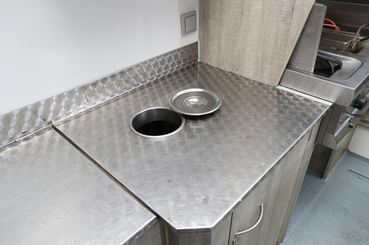 Wochenmarktmobil Seico - Xe tải bán hàng: hình 2 Wochenmarktmobil Seico - Xe tải bán hàng: hình 2