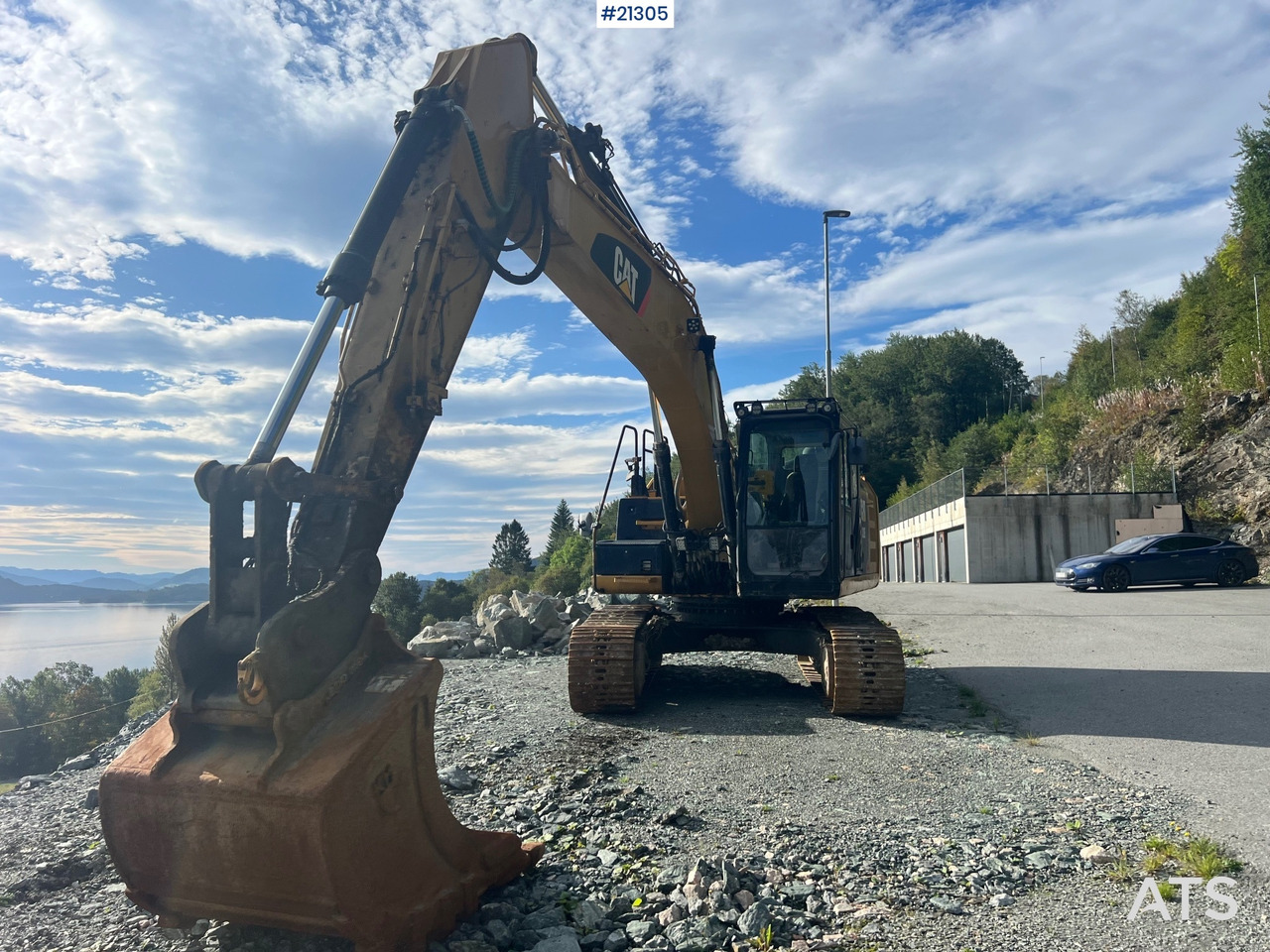CAT 320 EL - Máy xúc bánh xích: hình 4 CAT 320 EL - Máy xúc bánh xích: hình 4