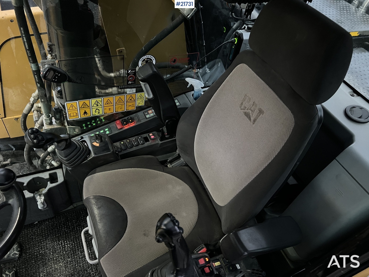 Máy xúc bánh lốp CAT M318F Hjulmaskin m/ oilquick og tannskuffe: hình 31 Máy xúc bánh lốp CAT M318F Hjulmaskin m/ oilquick og tannskuffe: hình 31