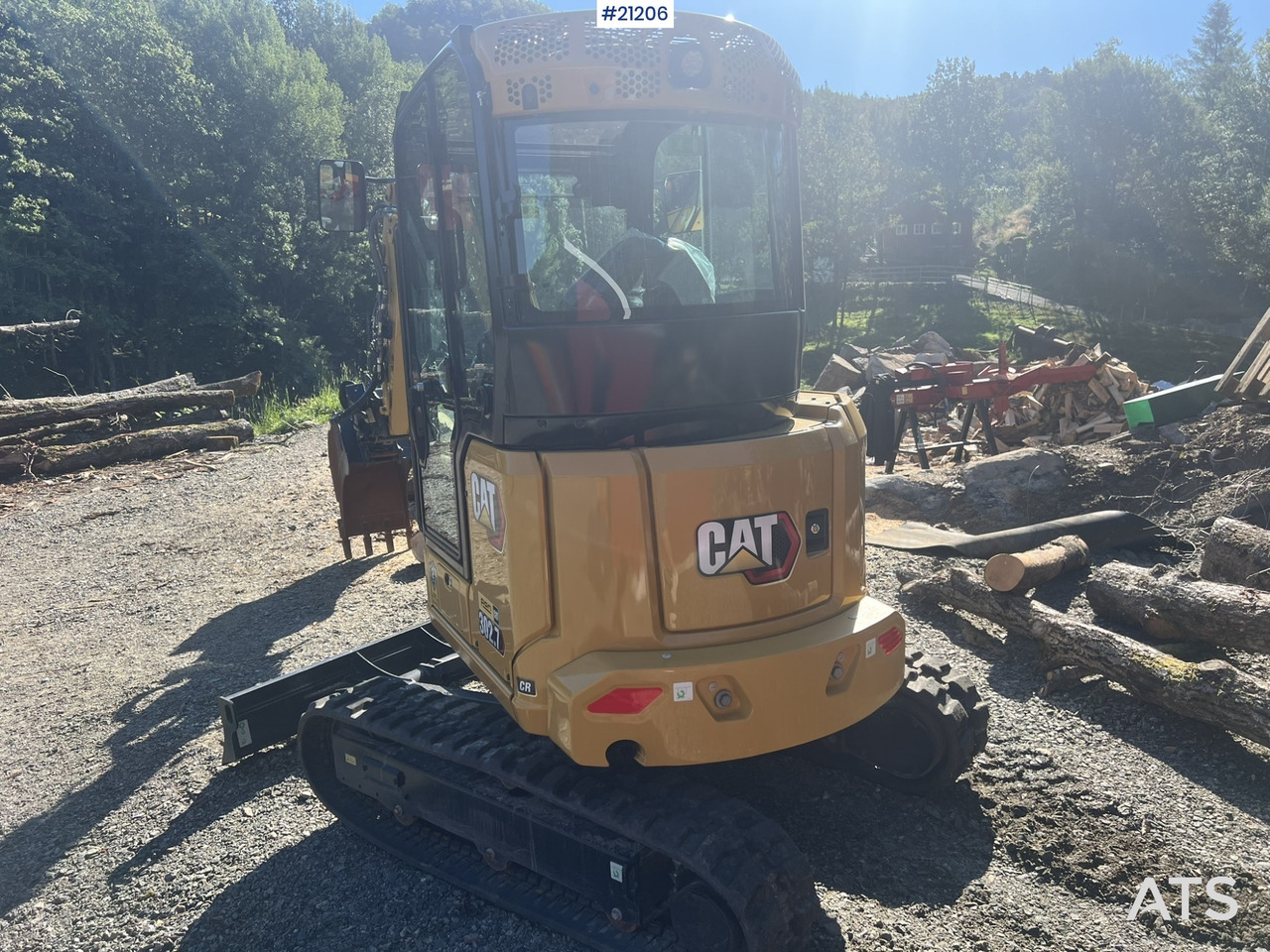 Caterpillar 302.7 CR gravemaskin m/ rototilt, pusseskuff,graveskuffe,klype og grøfteskuffe - Máy xúc mini: hình 3 Caterpillar 302.7 CR gravemaskin m/ rototilt, pusseskuff,graveskuffe,klype og grøfteskuffe - Máy xúc mini: hình 3