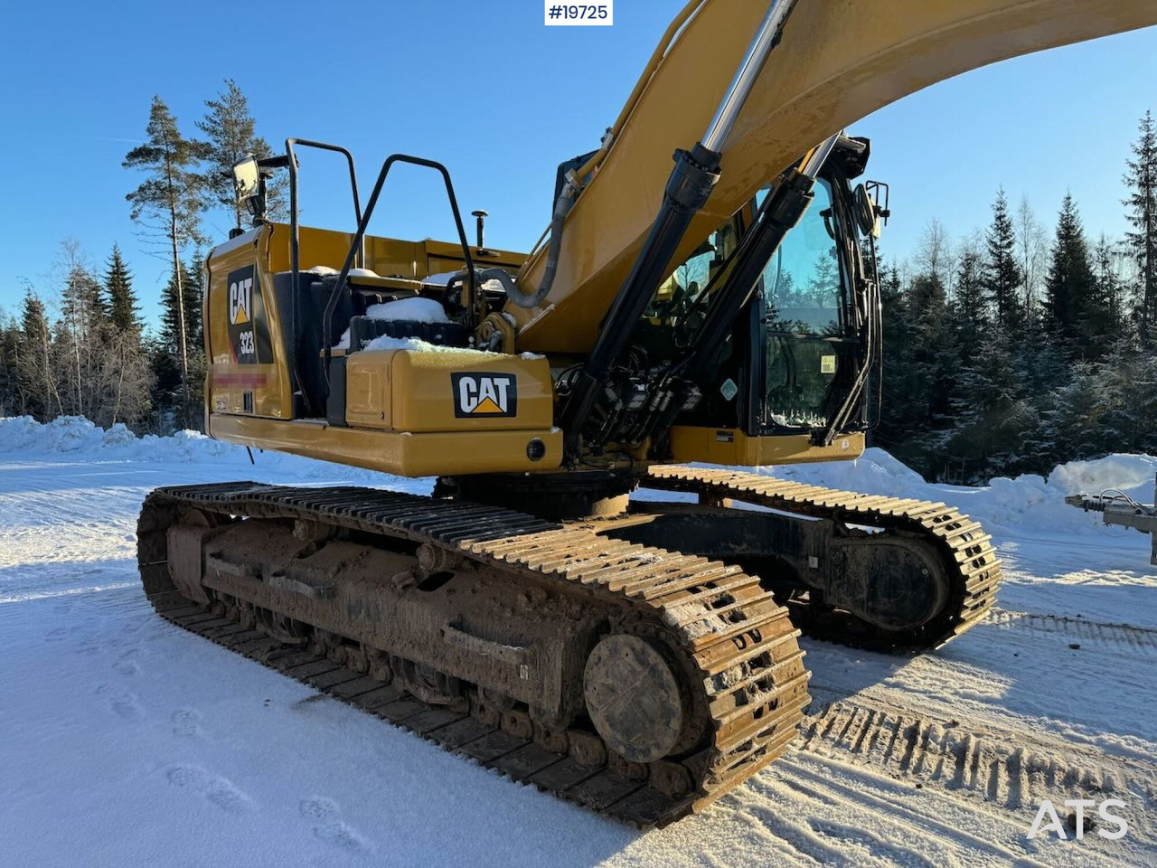 Caterpillar 323 - Máy xúc: hình 5 Caterpillar 323 - Máy xúc: hình 5