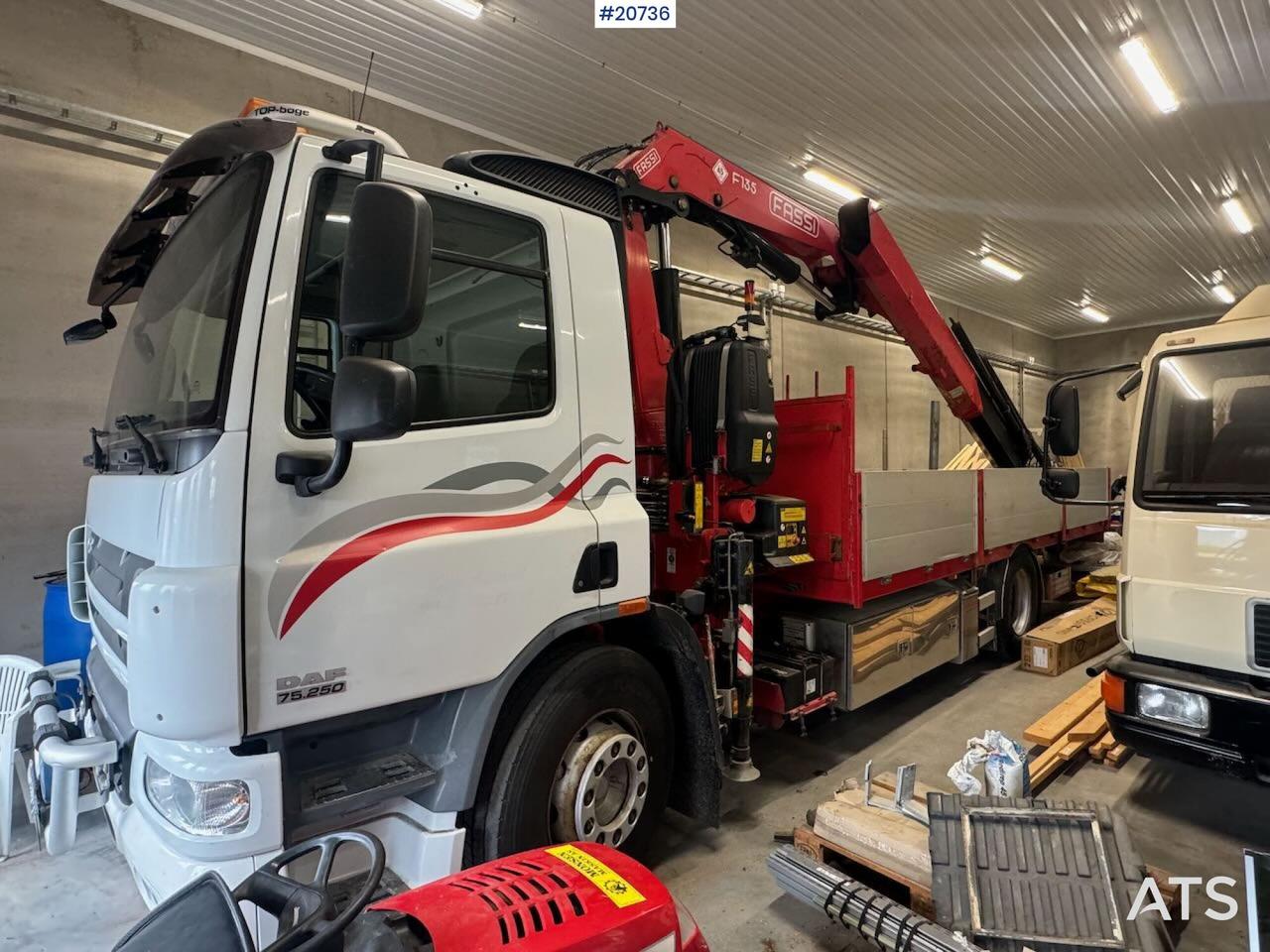 DAF CF75.250 - Xe cẩu tự hành, Xe tải thùng lửng/ Phẳng: hình 2 DAF CF75.250 - Xe cẩu tự hành, Xe tải thùng lửng/ Phẳng: hình 2