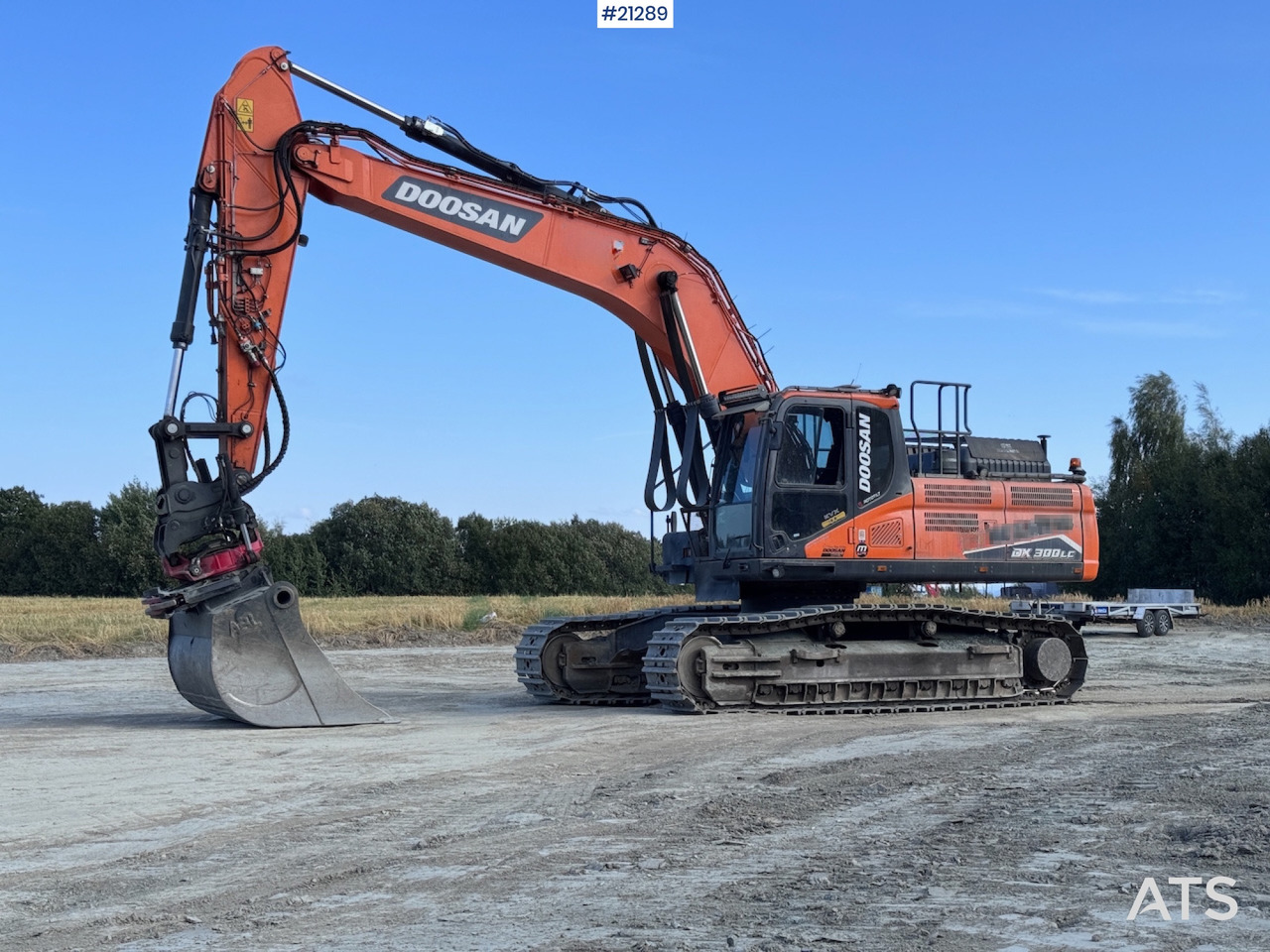 Doosan DX-300LC7 - HDHW - GPS - - Máy xúc bánh xích: hình 2 Doosan DX-300LC7 - HDHW - GPS - - Máy xúc bánh xích: hình 2
