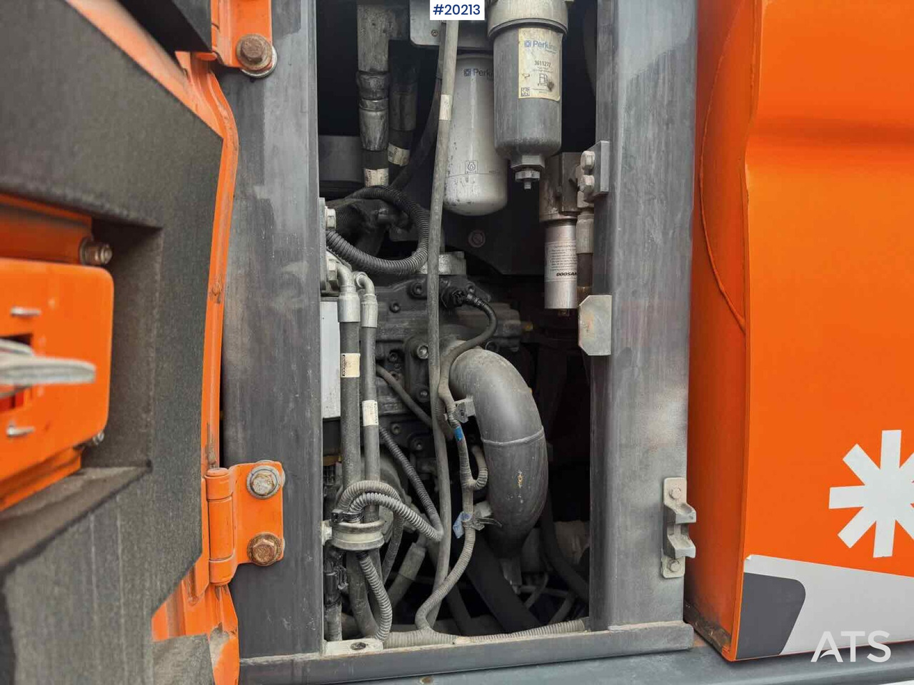 Máy xúc lật bánh lốp Doosan DX165W-5: hình 23