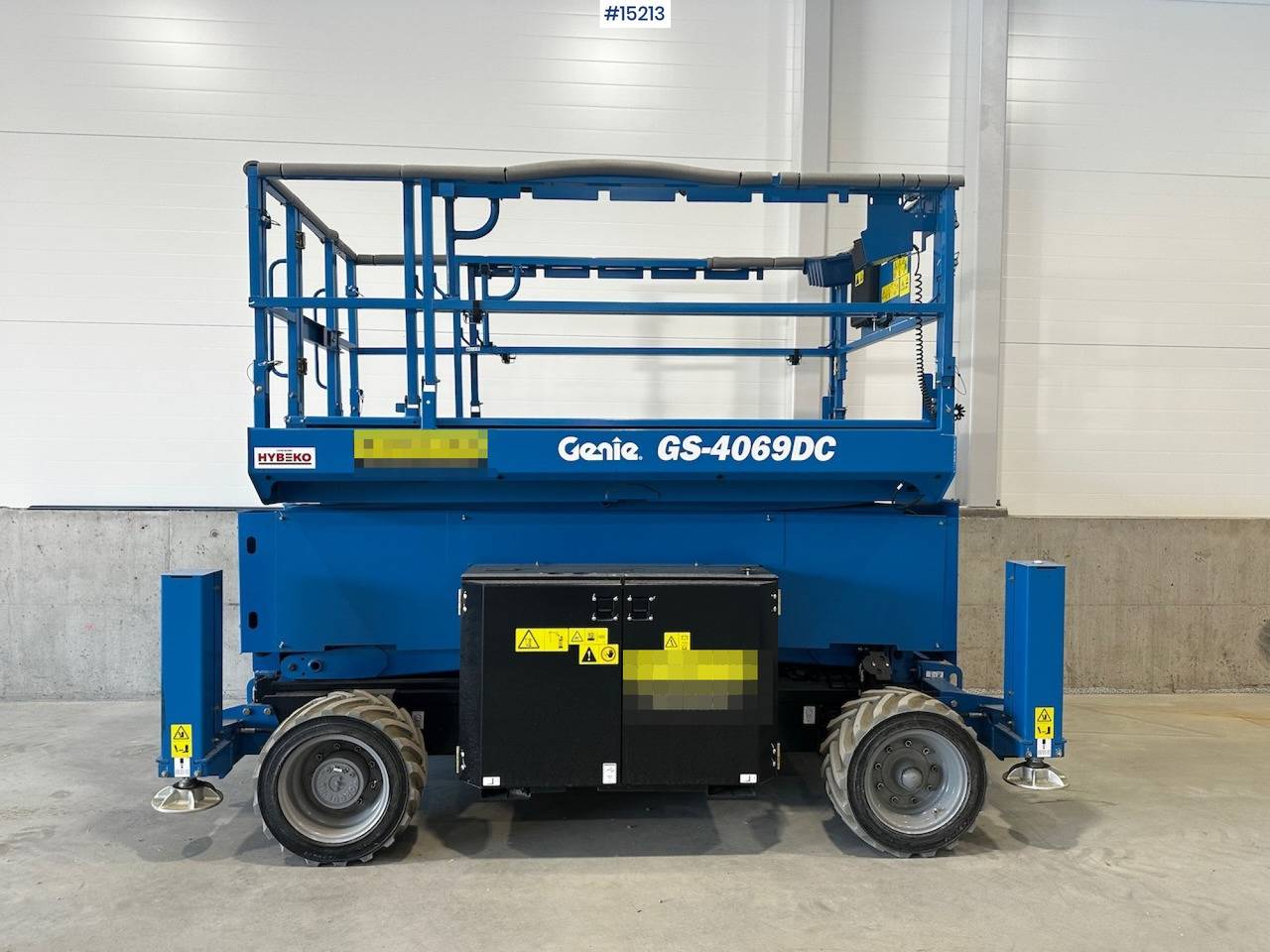 Genie GS4069 DC - Máy nâng người hình kéo: hình 2 Genie GS4069 DC - Máy nâng người hình kéo: hình 2
