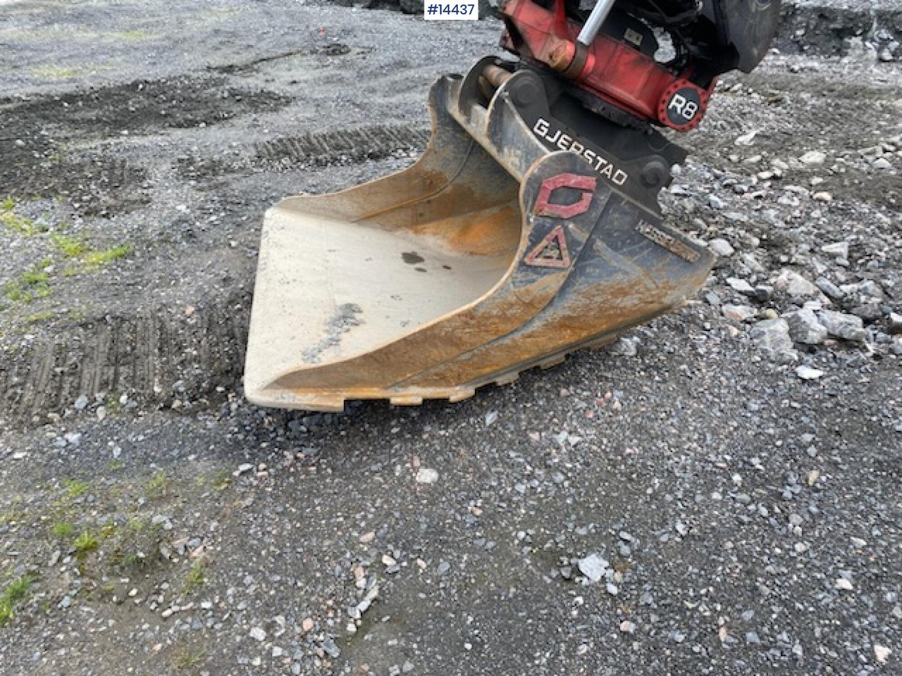 Máy xúc Komatsu PC228USLC-10: hình 21
