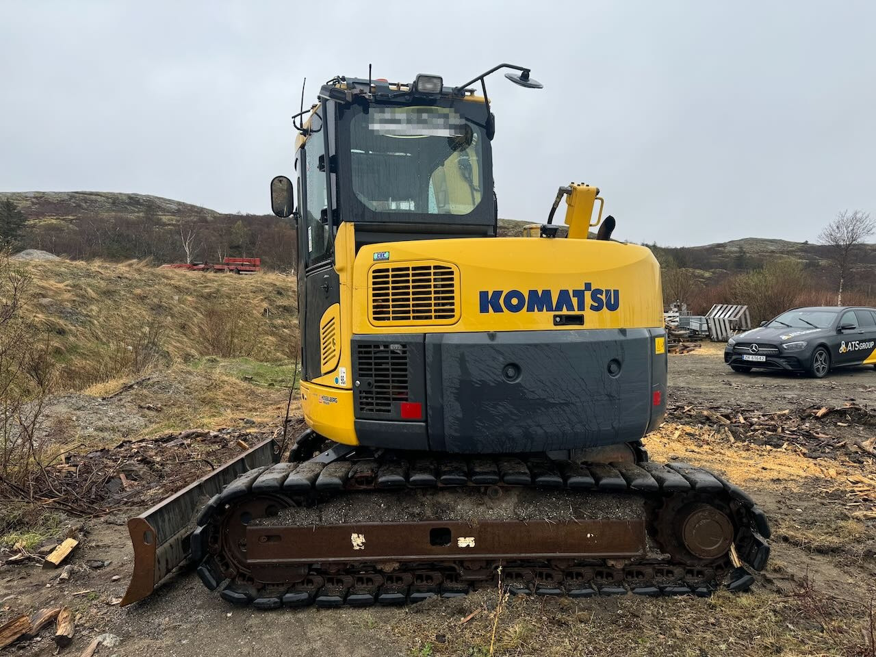 Komatsu PC78US-8 - Máy xúc: hình 4 Komatsu PC78US-8 - Máy xúc: hình 4