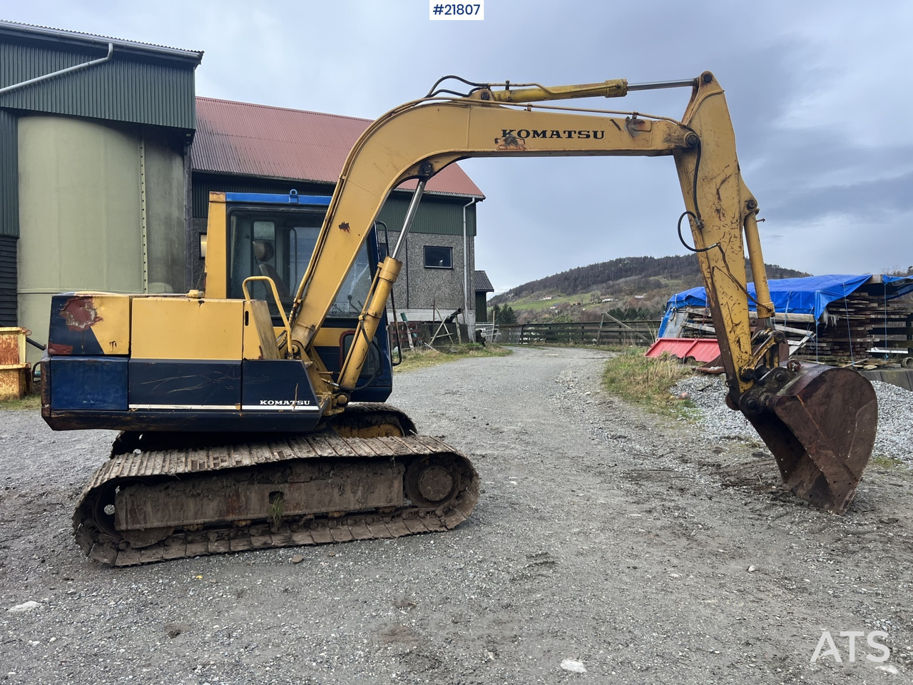 Komatsu pc60-5 gravemaskin m/ renskeskuffe,soldeskuffe og smalskuffe - Máy xúc: hình 3 Komatsu pc60-5 gravemaskin m/ renskeskuffe,soldeskuffe og smalskuffe - Máy xúc: hình 3