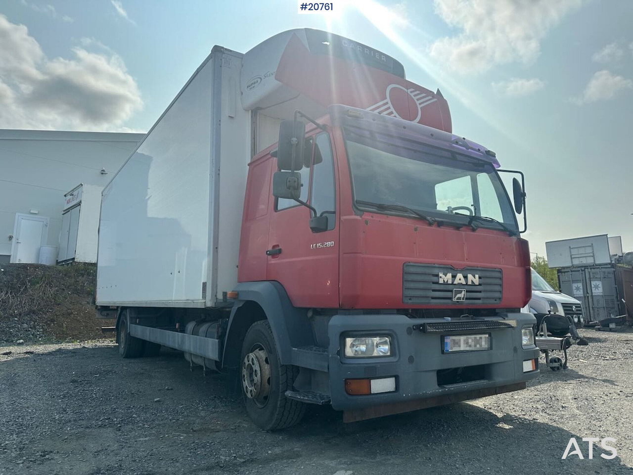 MAN LE15.280 - Xe tải đông lạnh: hình 3 MAN LE15.280 - Xe tải đông lạnh: hình 3