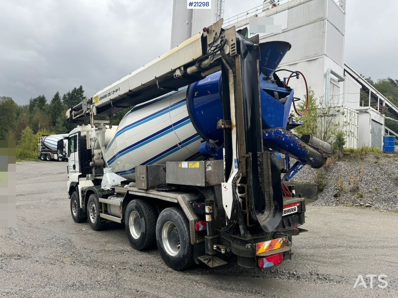 MAN TGS 35.500 - Xe trộn bê tông: hình 4 MAN TGS 35.500 - Xe trộn bê tông: hình 4