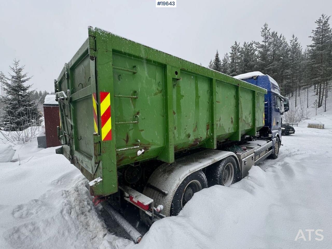 MAN TGX 33.680 - Xe tải nâng móc: hình 4 MAN TGX 33.680 - Xe tải nâng móc: hình 4