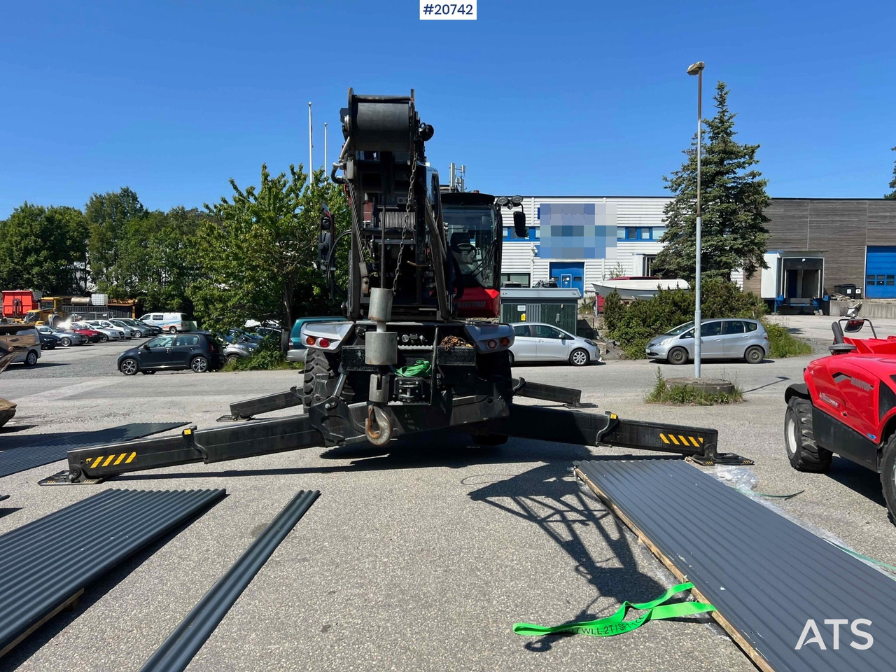 Xe nhấc hình viễn vọng kính Manitou MRT 3570: hình 6