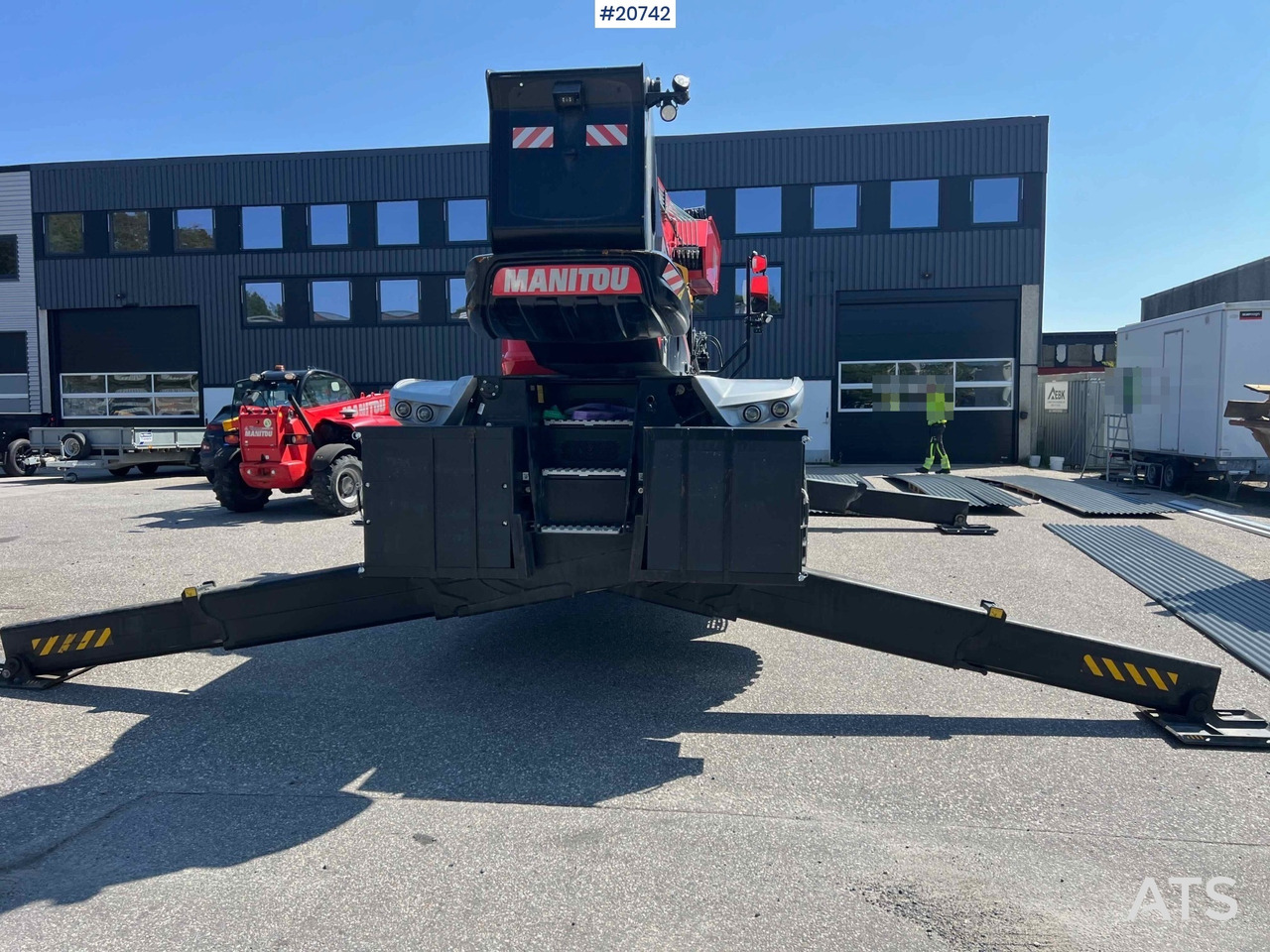 Xe nhấc hình viễn vọng kính Manitou MRT 3570: hình 15