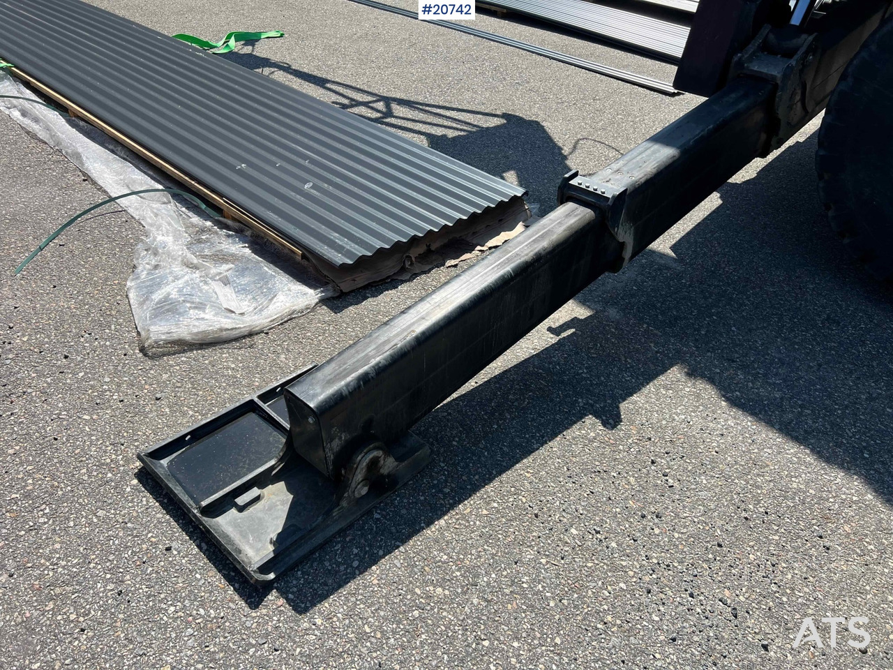 Xe nhấc hình viễn vọng kính Manitou MRT 3570: hình 34
