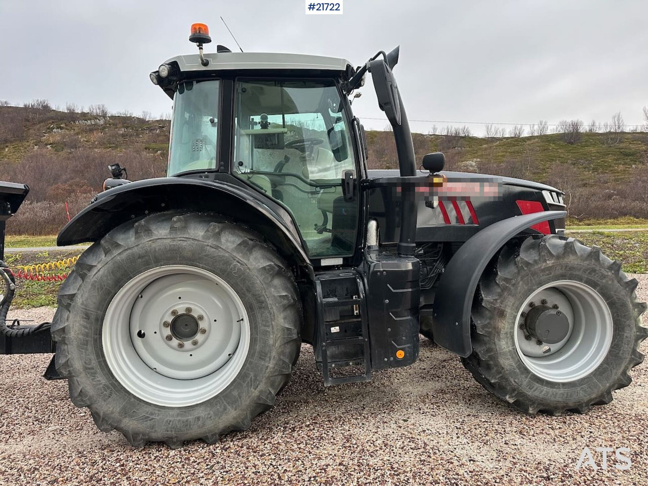 Massey Ferguson 7719 S 4x4 brøyterigget traktor m/ 2 sett dekk, snøfres og henger. SE VIDEO - Máy cày: hình 4 Massey Ferguson 7719 S 4x4 brøyterigget traktor m/ 2 sett dekk, snøfres og henger. SE VIDEO - Máy cày: hình 4
