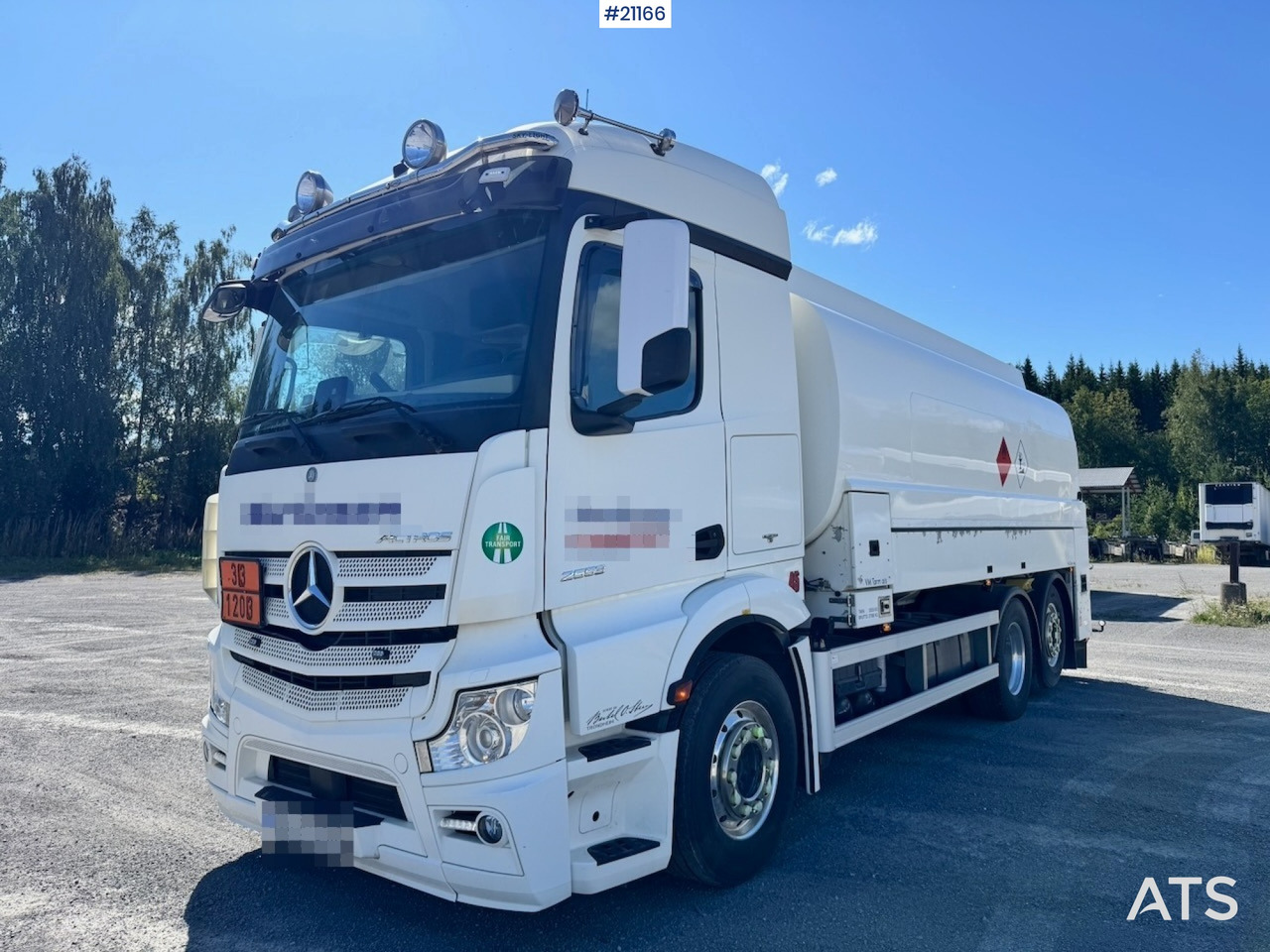 Mercedes Actros 2553 - Xe bồn: hình 1 Mercedes Actros 2553 - Xe bồn: hình 1
