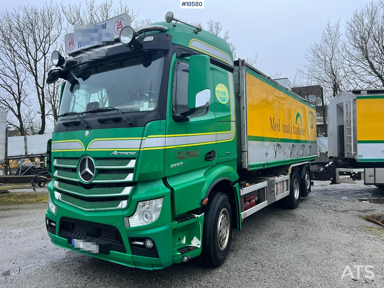 Mercedes Actros - Xe bồn: hình 3 Mercedes Actros - Xe bồn: hình 3
