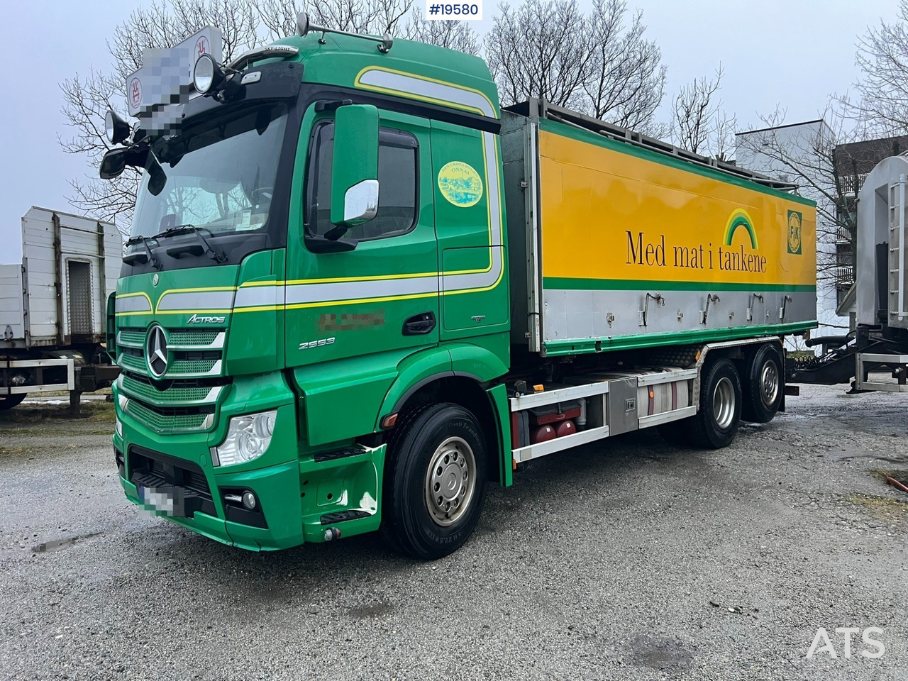 Mercedes Actros - Xe bồn: hình 2 Mercedes Actros - Xe bồn: hình 2