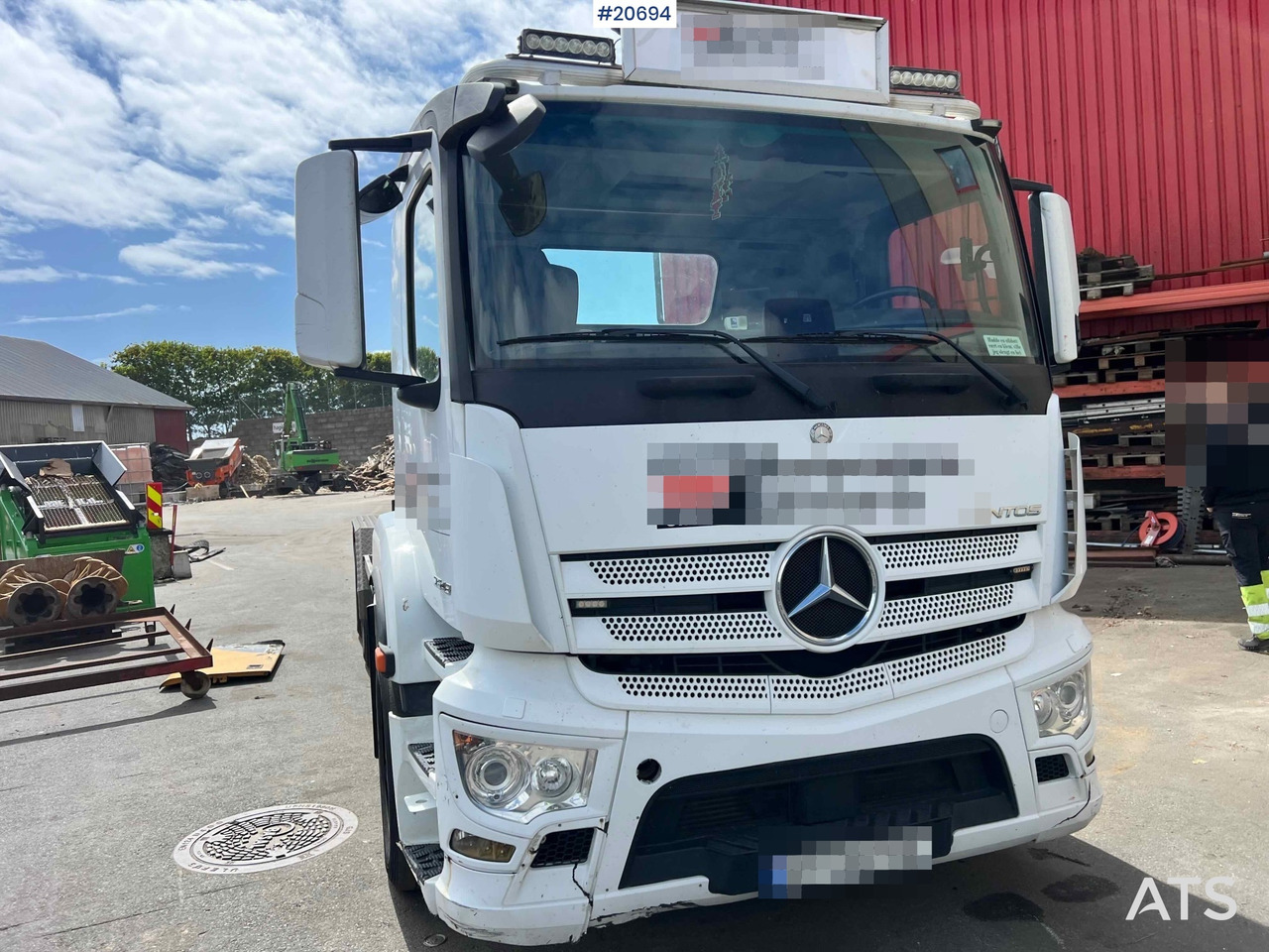 Mercedes Antos 2543 - Xe tải nâng móc: hình 5 Mercedes Antos 2543 - Xe tải nâng móc: hình 5