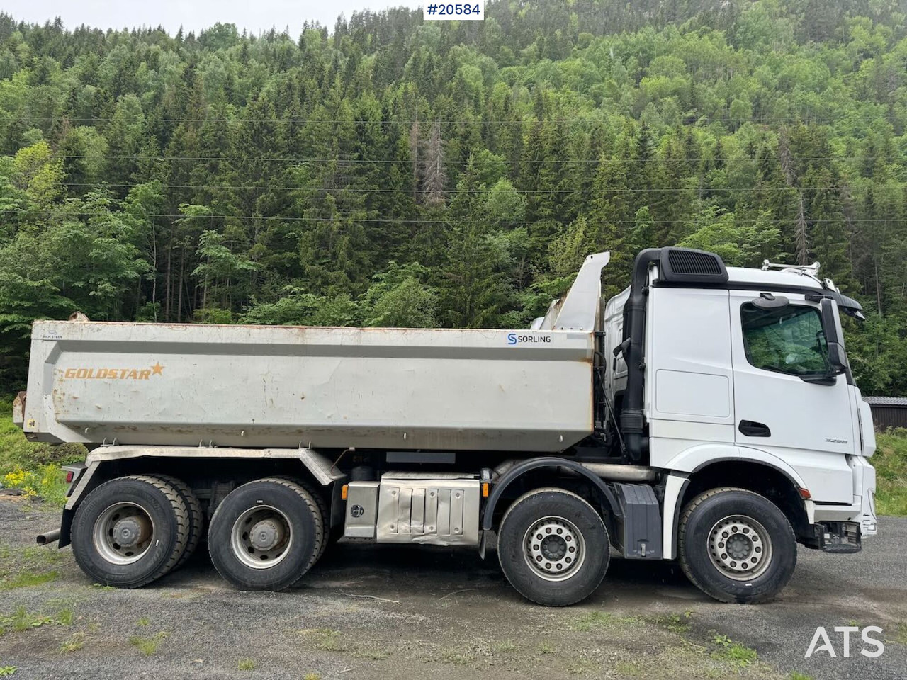 Mercedes Arocs 3258 - Xe ben: hình 3 Mercedes Arocs 3258 - Xe ben: hình 3