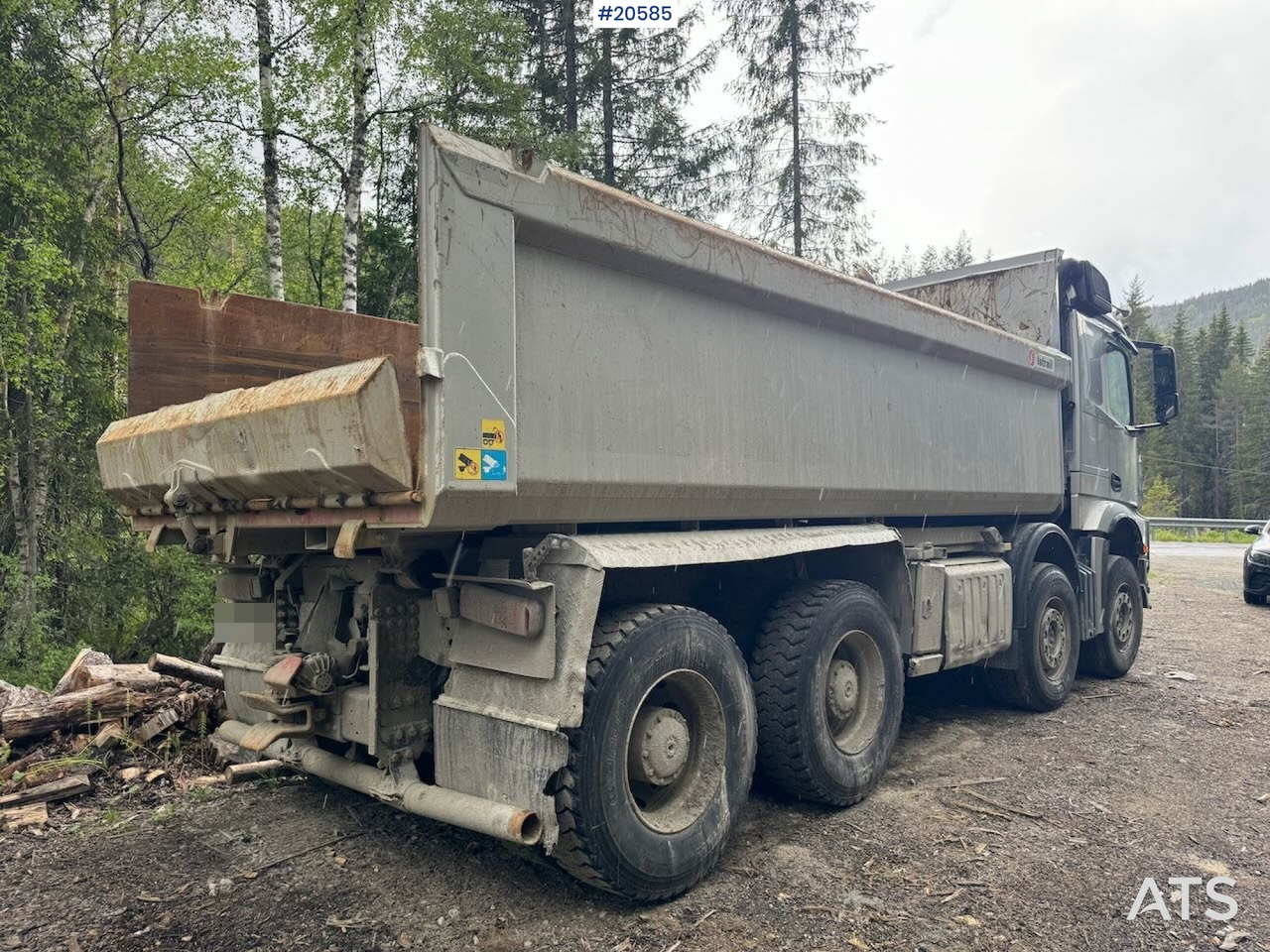 Mercedes Arocs 3258 - Xe ben: hình 3 Mercedes Arocs 3258 - Xe ben: hình 3