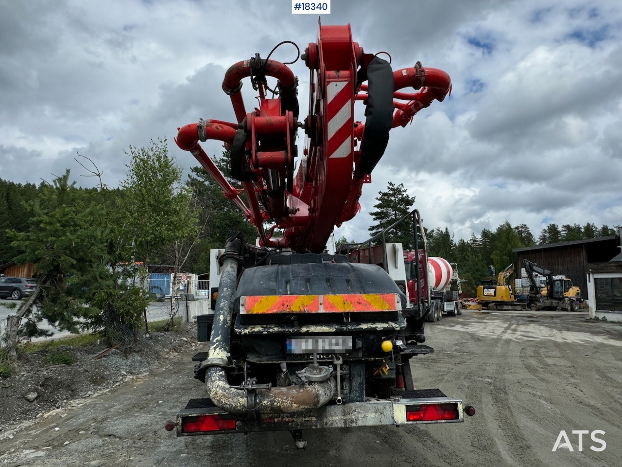 Mercedes Arocs - Xe bơm bê tông: hình 4 Mercedes Arocs - Xe bơm bê tông: hình 4