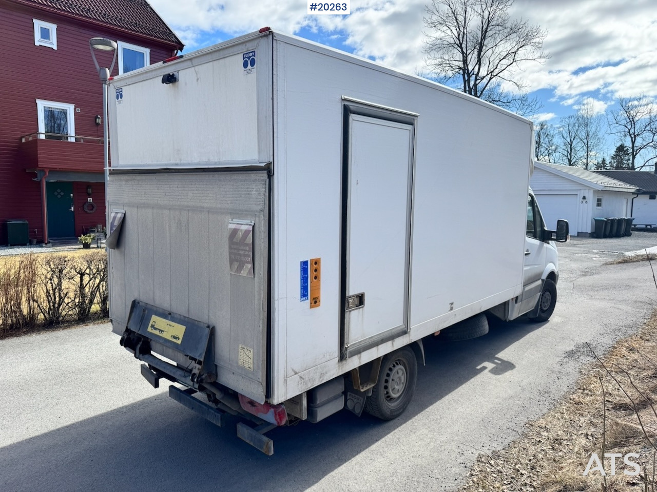 Mercedes SPRINTER - Xe van chở hàng: hình 5 Mercedes SPRINTER - Xe van chở hàng: hình 5