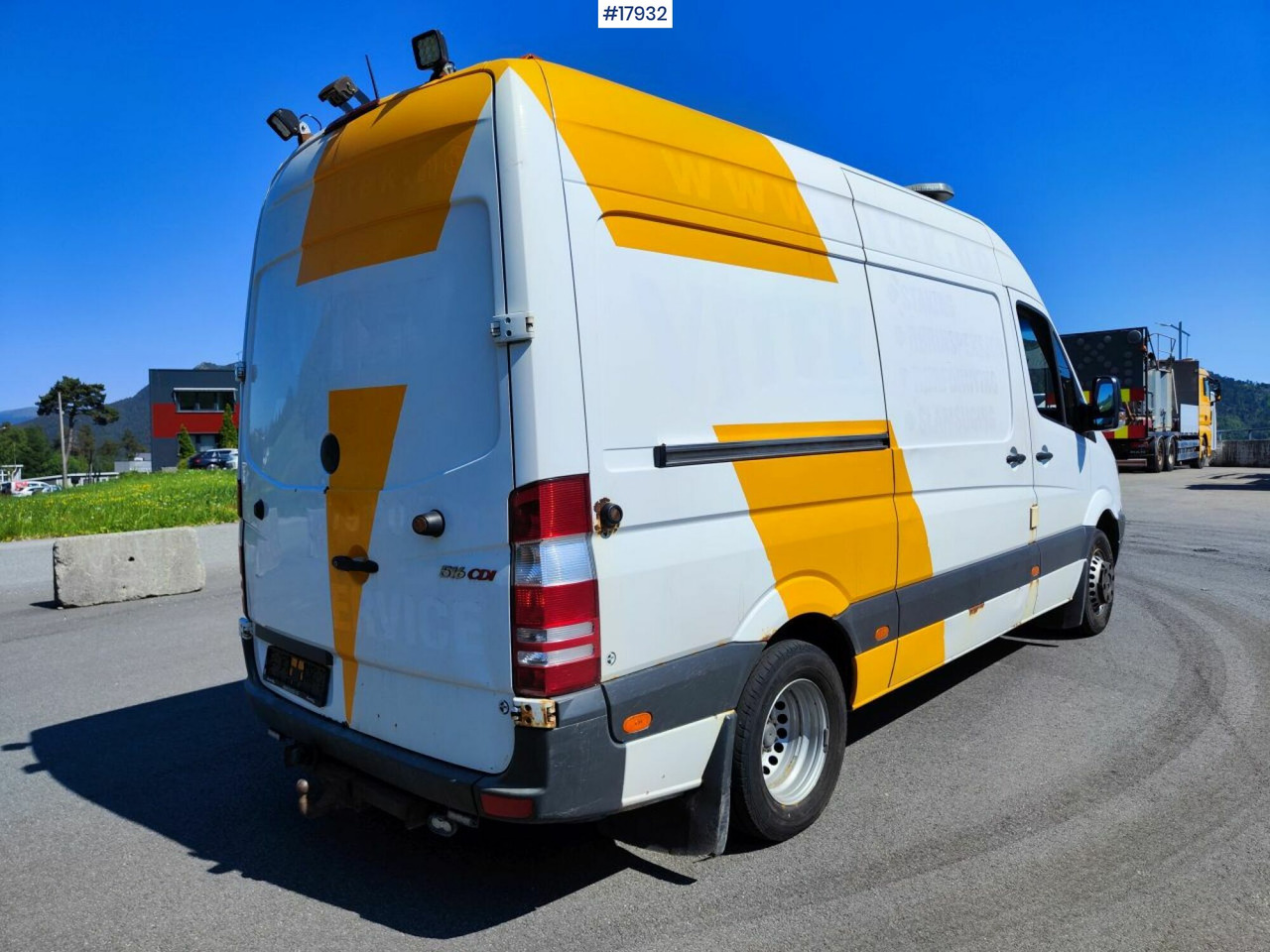Mercedes sprinter 516CDI - Xe van chở hàng: hình 4 Mercedes sprinter 516CDI - Xe van chở hàng: hình 4