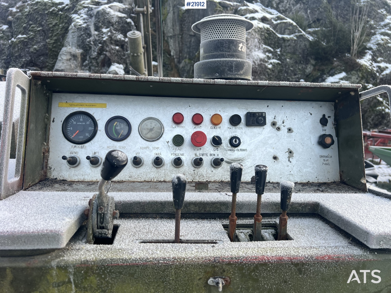 Cho thuê Nemek 503 TXI borerigg m/ lite timer i forhold til alder Nemek 503 TXI borerigg m/ lite timer i forhold til alder: hình 20 Cho thuê Nemek 503 TXI borerigg m/ lite timer i forhold til alder Nemek 503 TXI borerigg m/ lite timer i forhold til alder: hình 20