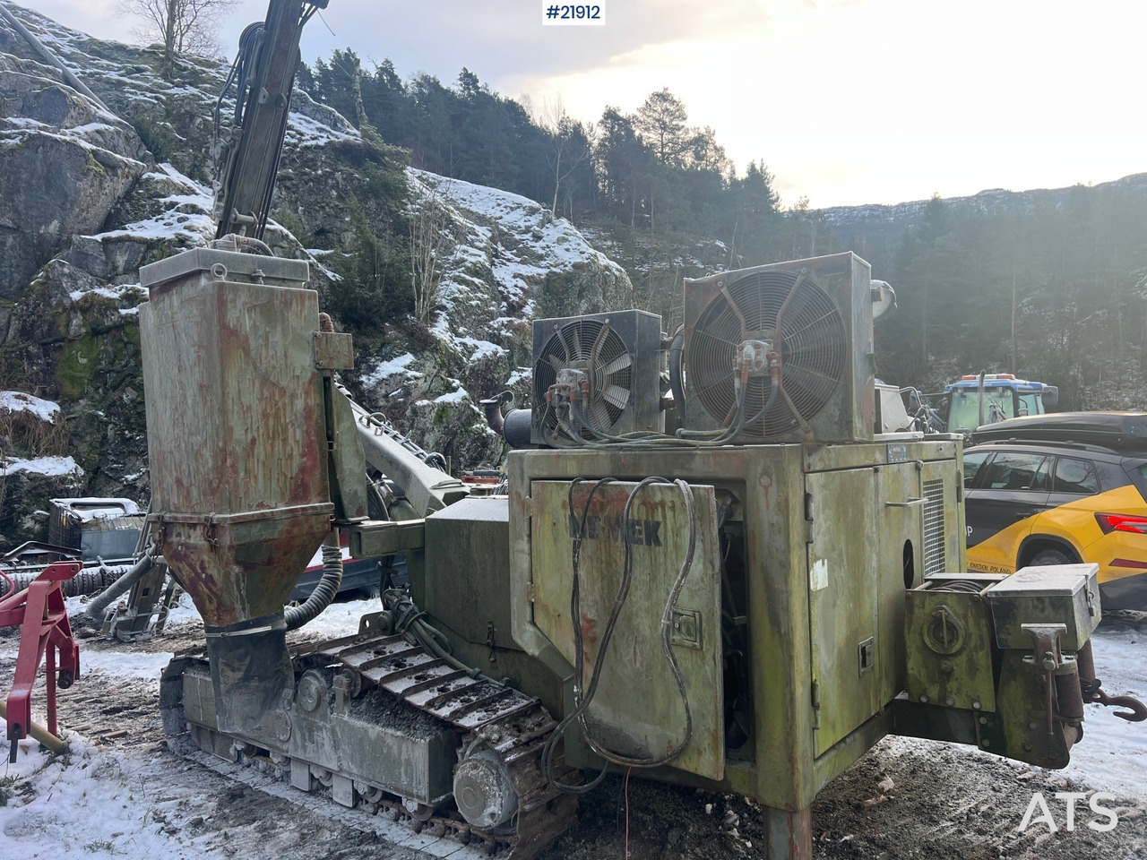 Cho thuê Nemek 503 TXI borerigg m/ lite timer i forhold til alder Nemek 503 TXI borerigg m/ lite timer i forhold til alder: hình 33 Cho thuê Nemek 503 TXI borerigg m/ lite timer i forhold til alder Nemek 503 TXI borerigg m/ lite timer i forhold til alder: hình 33