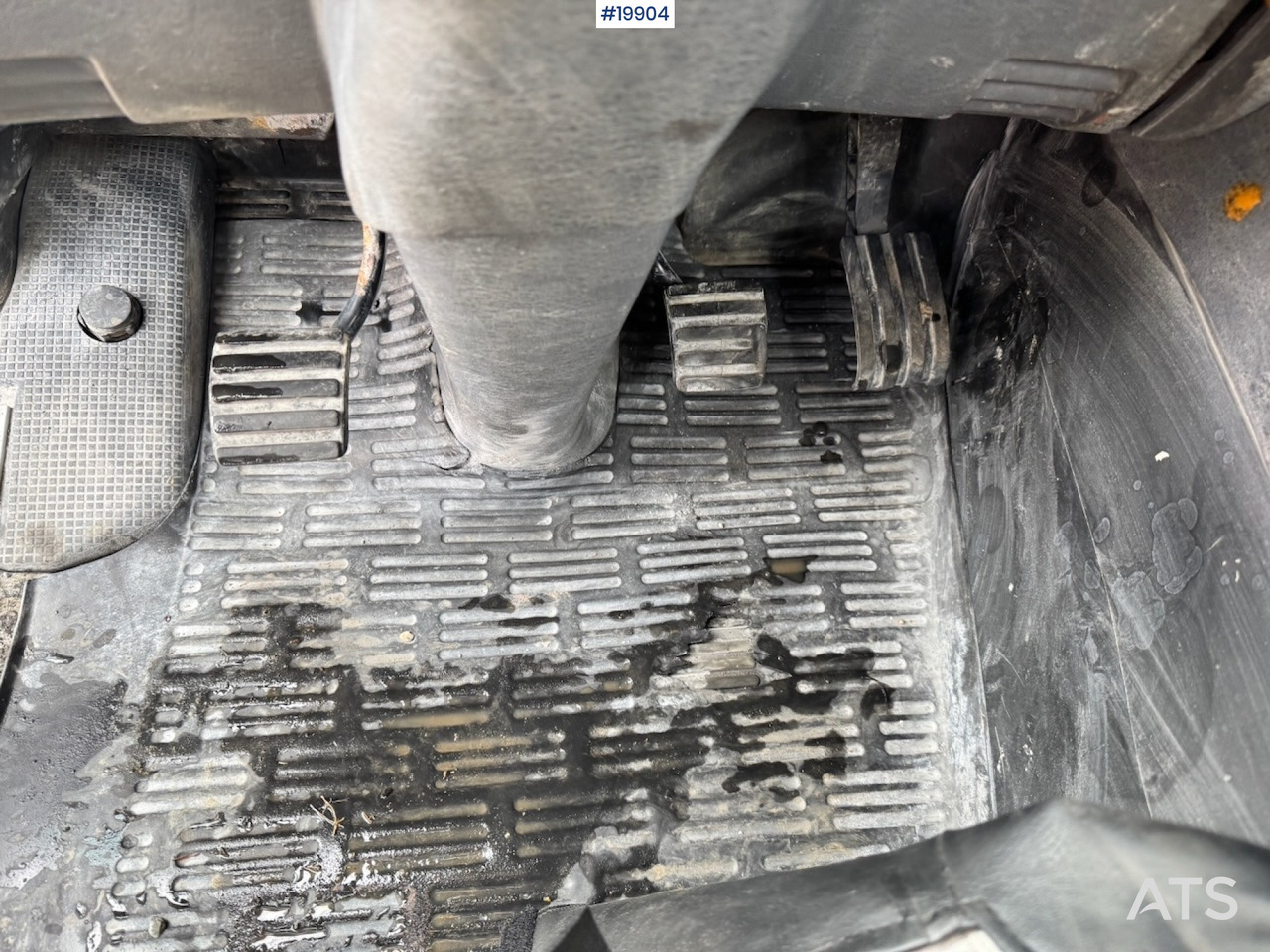 Nền bục trên không gắn trên xe tải Scania P114: hình 44