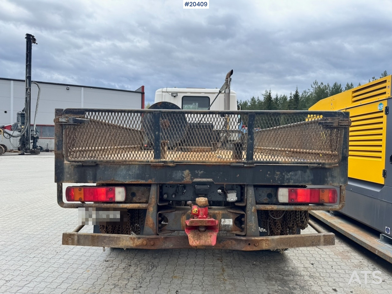 Scania P124 - Xe tải khung gầm: hình 5 Scania P124 - Xe tải khung gầm: hình 5