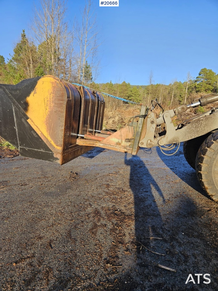 Skuffe Høytipp skuffe til Hjullaster. 5,8m3. - Gầu xúc lật cho Máy móc xây dựng: hình 3 Skuffe Høytipp skuffe til Hjullaster. 5,8m3. - Gầu xúc lật cho Máy móc xây dựng: hình 3