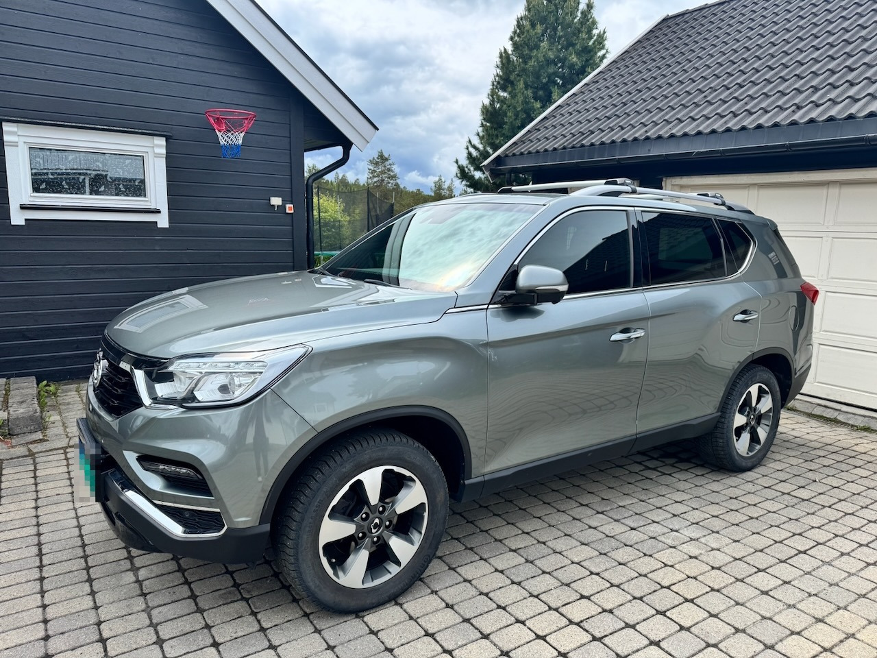 Ssangyong REXTON - Xe hơi: hình 2 Ssangyong REXTON - Xe hơi: hình 2