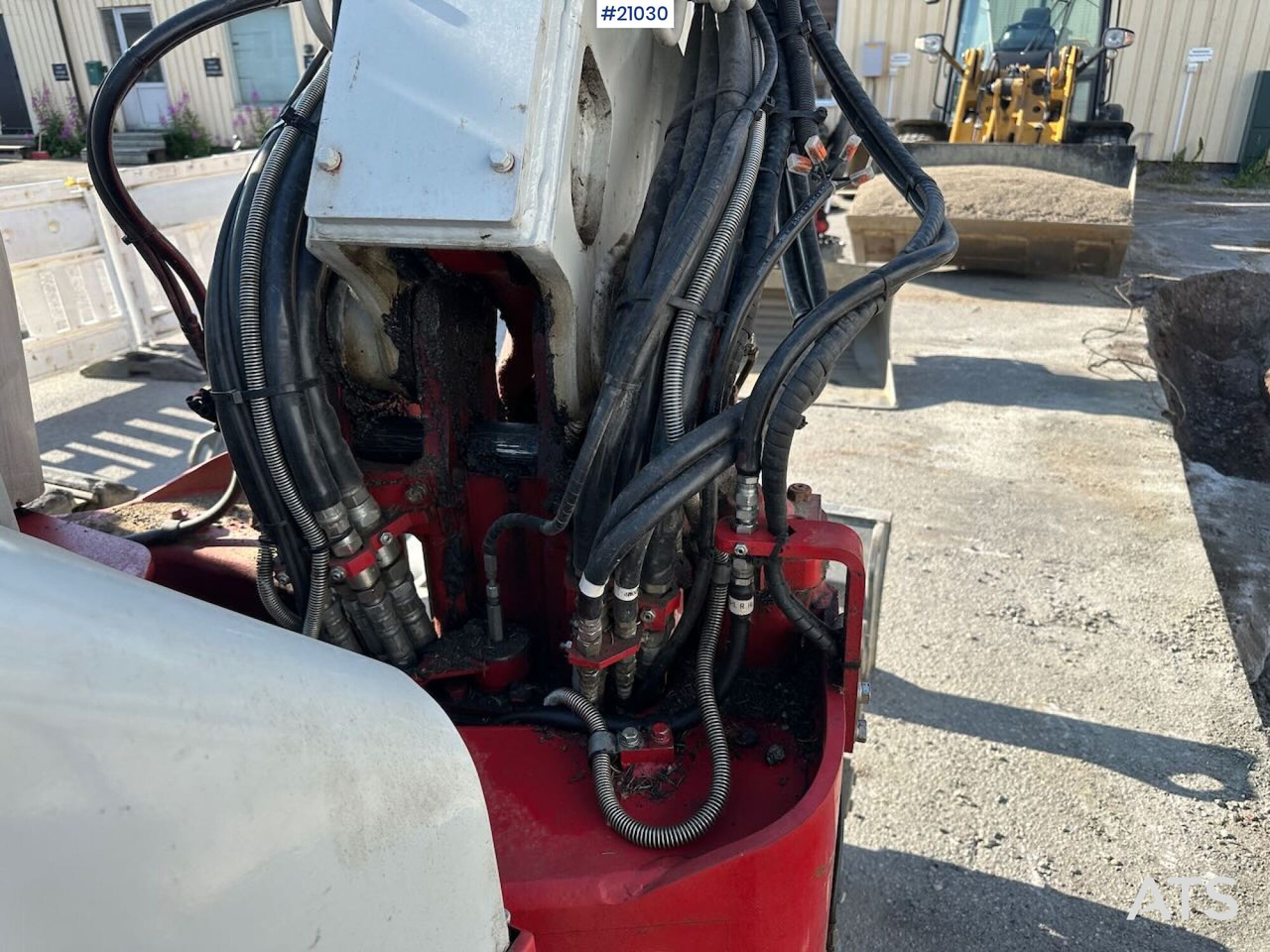 Máy xúc mini Takeuchi TB280FR: hình 22