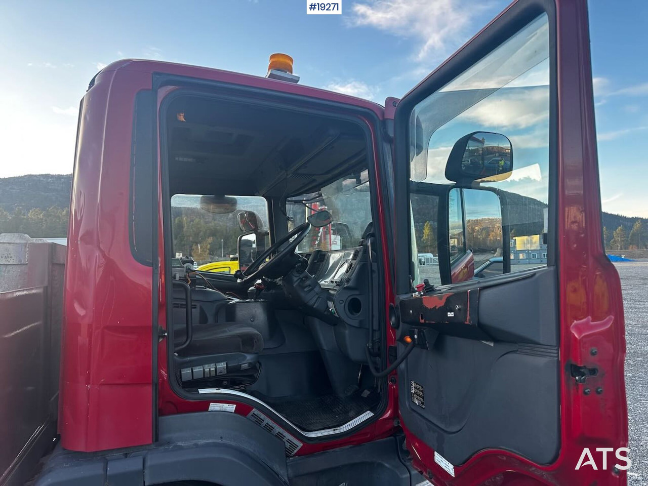 Tiện ích/ Xe đặc dụng, Xe tải Scania P94: hình 22