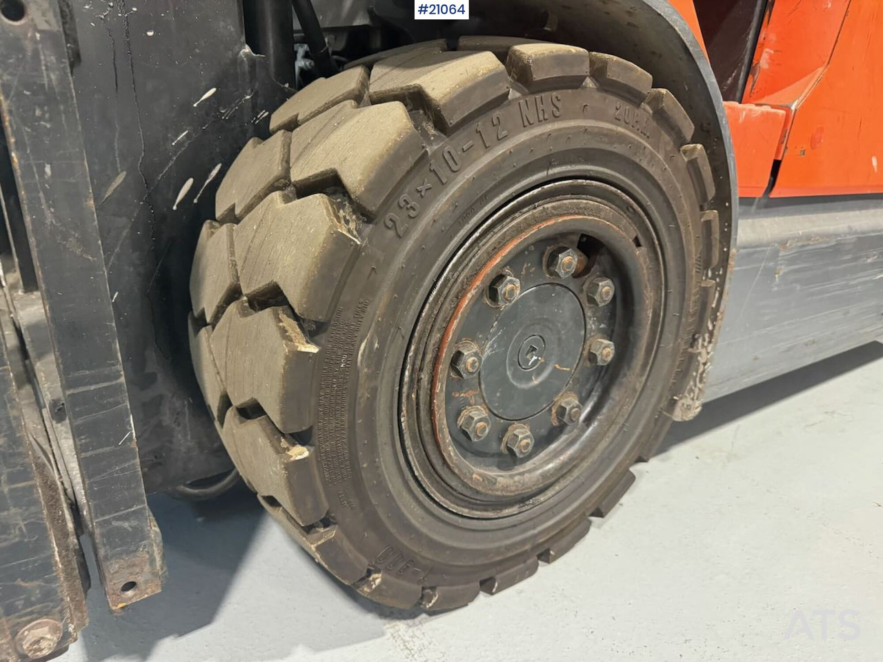 Cho thuê Toyota 7FBMF30 Motvektstruck Toyota 7FBMF30 Motvektstruck: hình 7 Cho thuê Toyota 7FBMF30 Motvektstruck Toyota 7FBMF30 Motvektstruck: hình 7