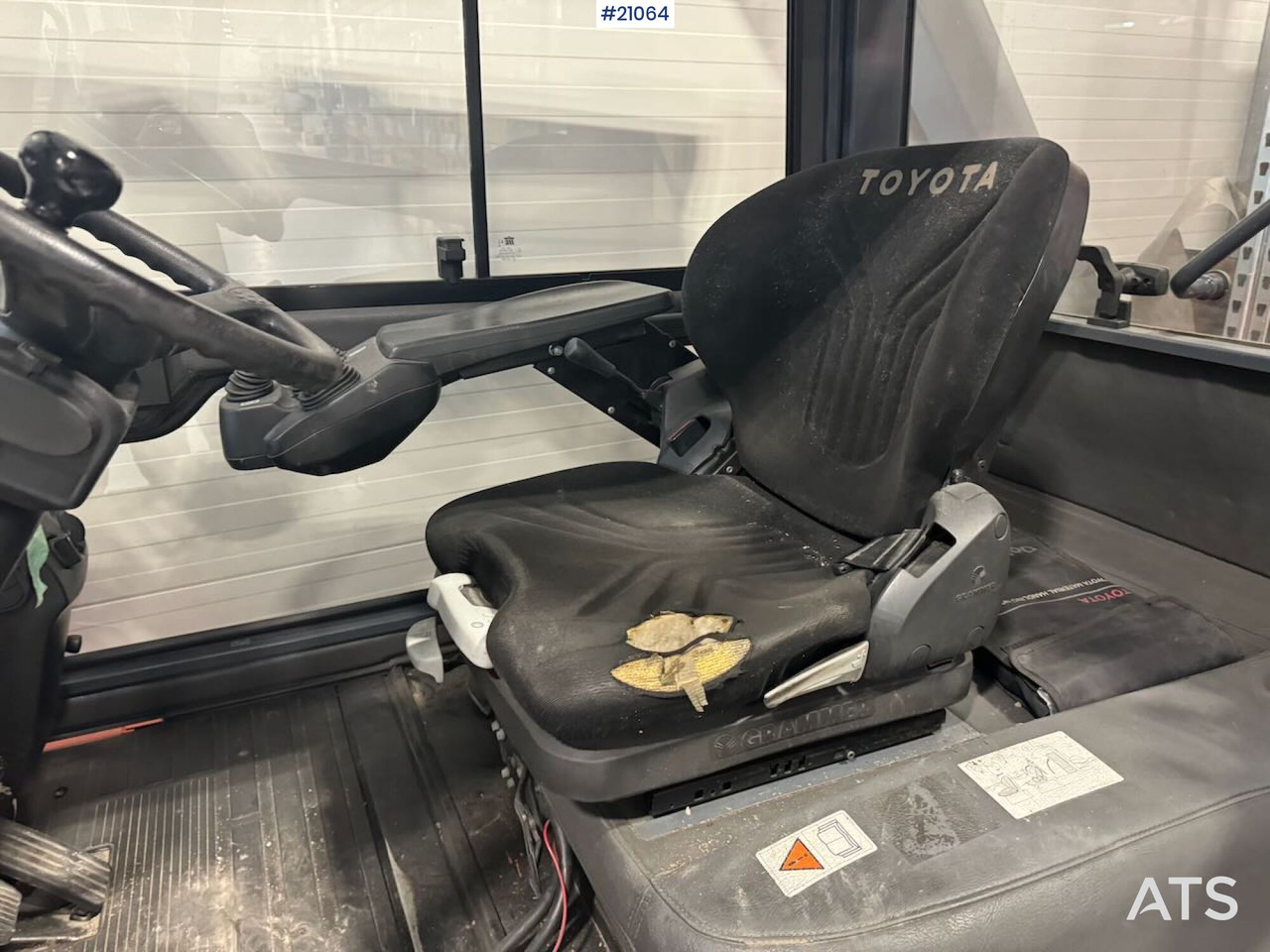 Cho thuê Toyota 7FBMF30 Motvektstruck Toyota 7FBMF30 Motvektstruck: hình 16 Cho thuê Toyota 7FBMF30 Motvektstruck Toyota 7FBMF30 Motvektstruck: hình 16