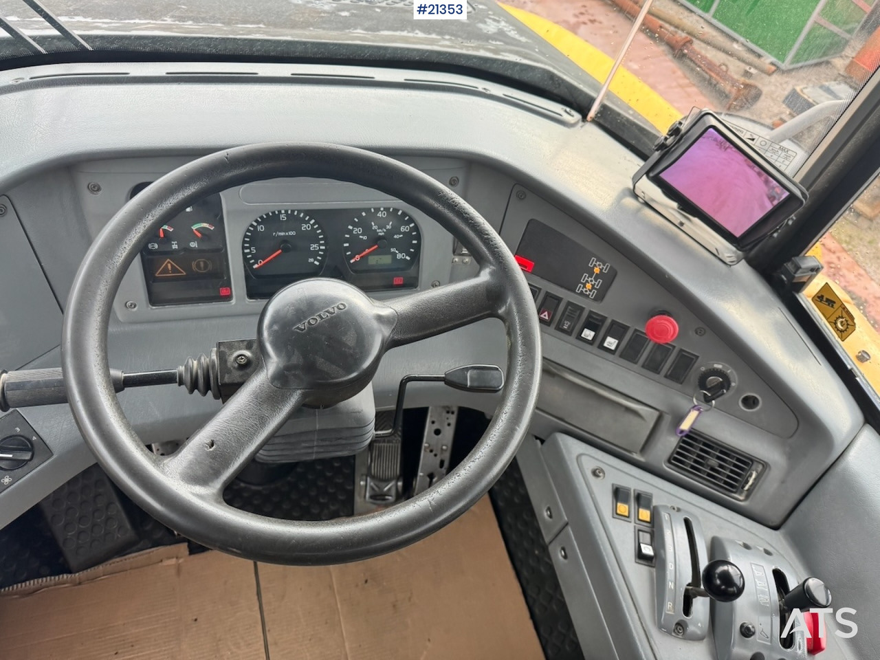 Xe ben đổ có khớp nối Volvo A25E Dumper: hình 24 Xe ben đổ có khớp nối Volvo A25E Dumper: hình 24