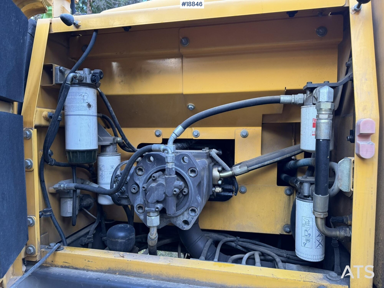 Máy xúc bánh xích Volvo EC210CL: hình 33