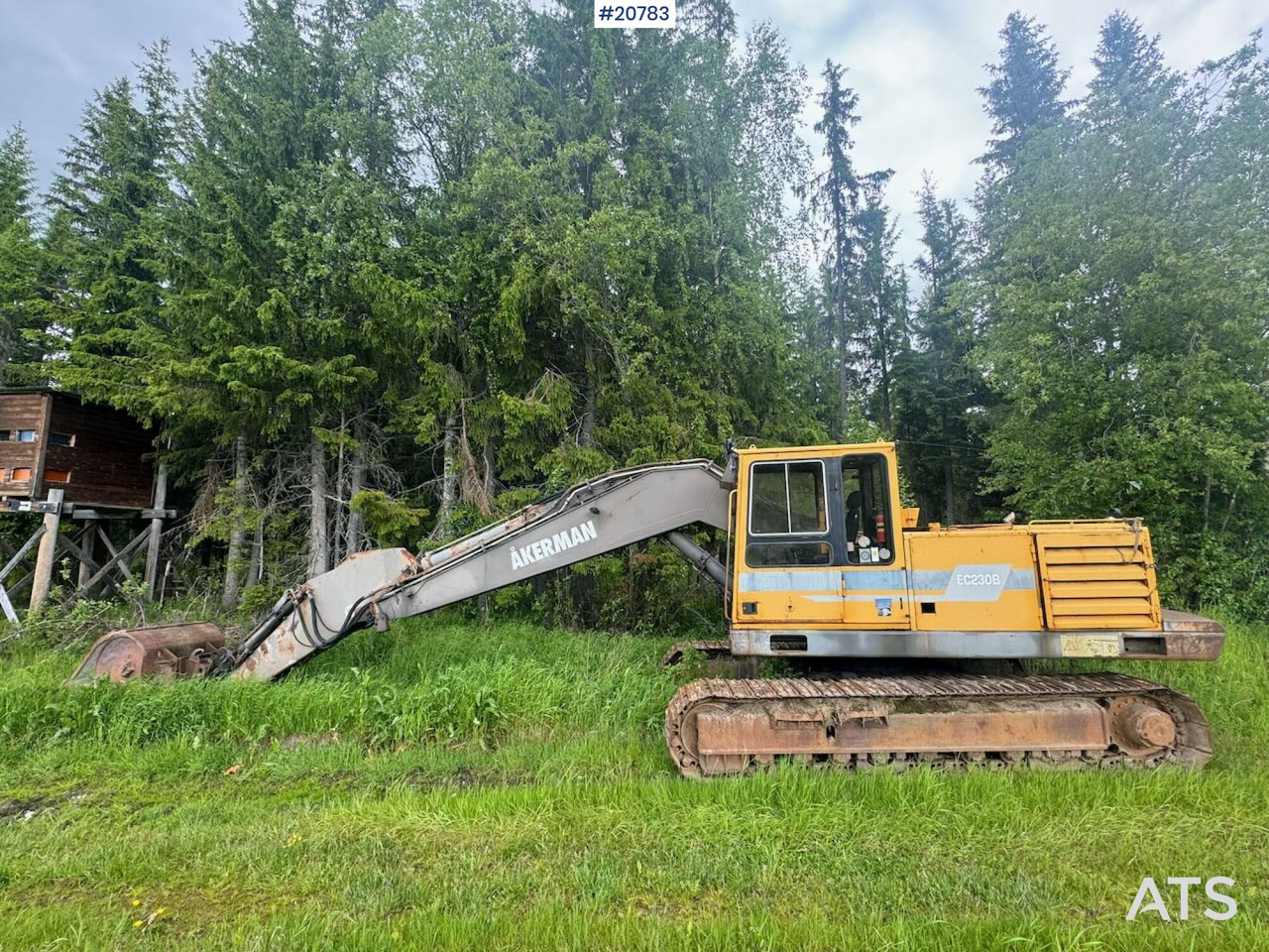 Volvo EC230B - Máy xúc bánh xích: hình 1 Volvo EC230B - Máy xúc bánh xích: hình 1