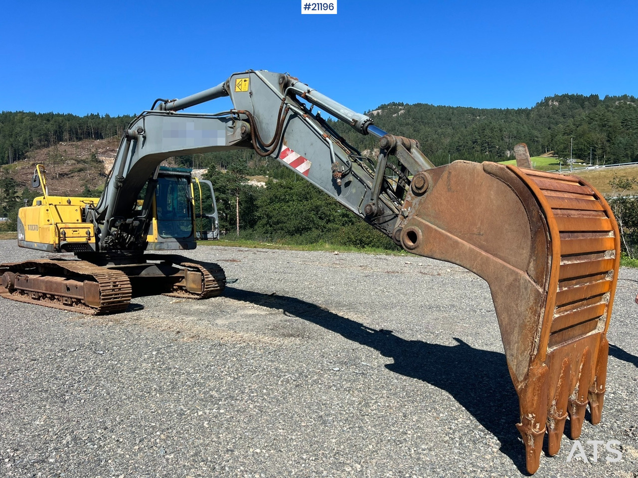 Volvo EC240 - Máy xúc bánh xích: hình 1 Volvo EC240 - Máy xúc bánh xích: hình 1