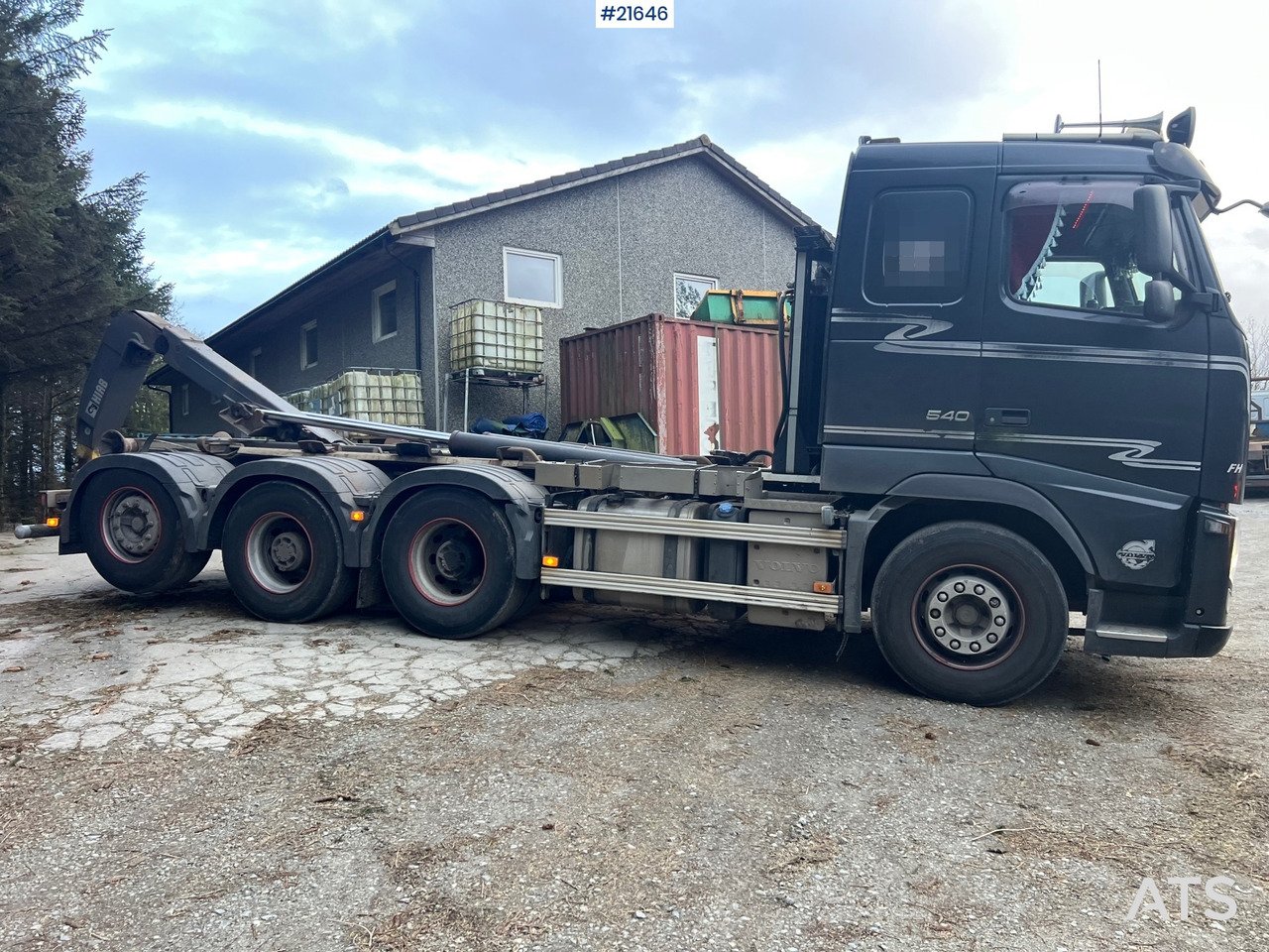 Volvo FH13 8x4 tridem krokbil m/ 20t Hiab krok og opplegg for kran - Xe cẩu tự hành: hình 4 Volvo FH13 8x4 tridem krokbil m/ 20t Hiab krok og opplegg for kran - Xe cẩu tự hành: hình 4