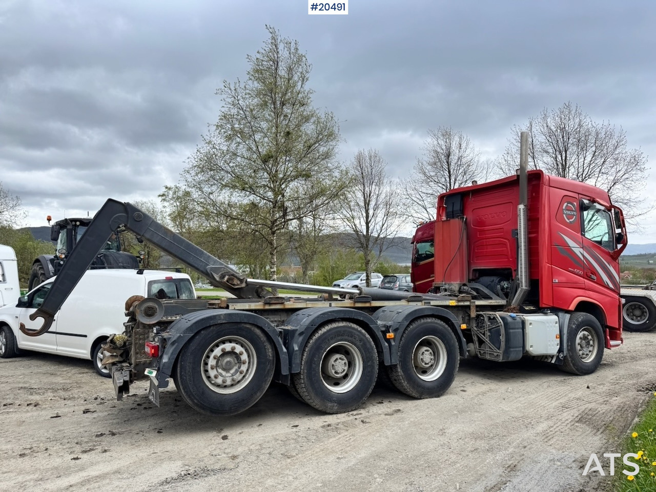 Volvo FH16 650 - Xe tải nâng móc: hình 5 Volvo FH16 650 - Xe tải nâng móc: hình 5