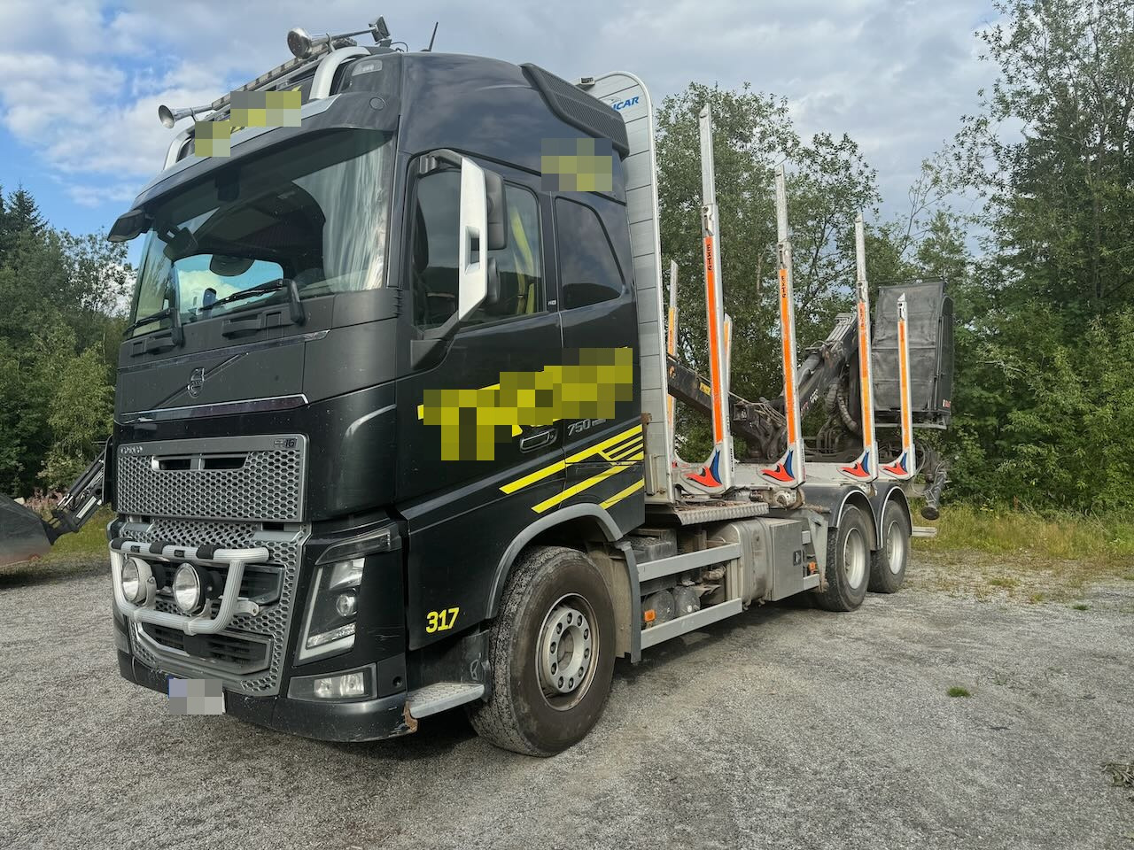 Volvo FH16 750 - Xe chở gỗ: hình 1 Volvo FH16 750 - Xe chở gỗ: hình 1
