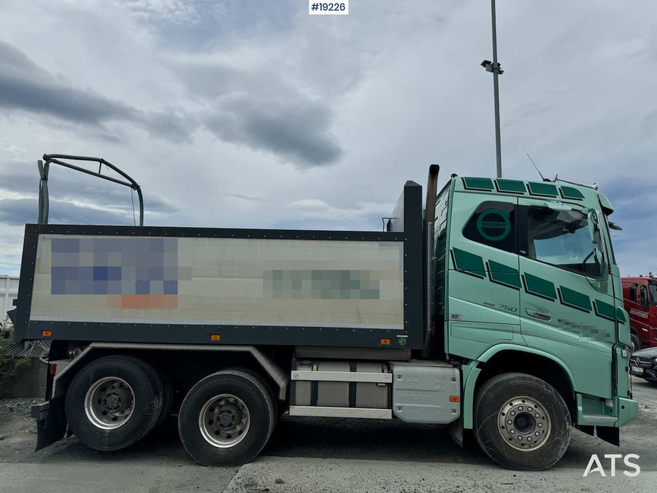 Volvo FH16 750 - Xe ben: hình 3 Volvo FH16 750 - Xe ben: hình 3