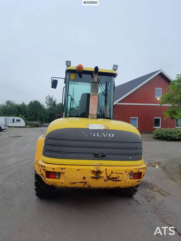 Volvo L40B - Máy xúc lật bánh lốp: hình 4 Volvo L40B - Máy xúc lật bánh lốp: hình 4