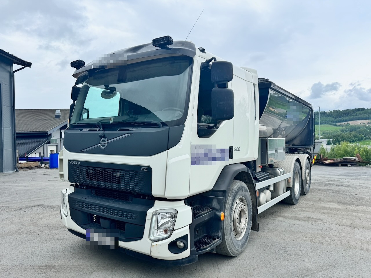 Volvo FE320 - Xe tải, Máy nhựa đường: hình 2 Volvo FE320 - Xe tải, Máy nhựa đường: hình 2
