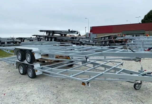 Boro Przyczepa pod kontener!!!6,60x2,50M!! - Xe chở container/ Sơ mi rơ moóc hoán đổi thân: hình 2 Boro Przyczepa pod kontener!!!6,60x2,50M!! - Xe chở container/ Sơ mi rơ moóc hoán đổi thân: hình 2